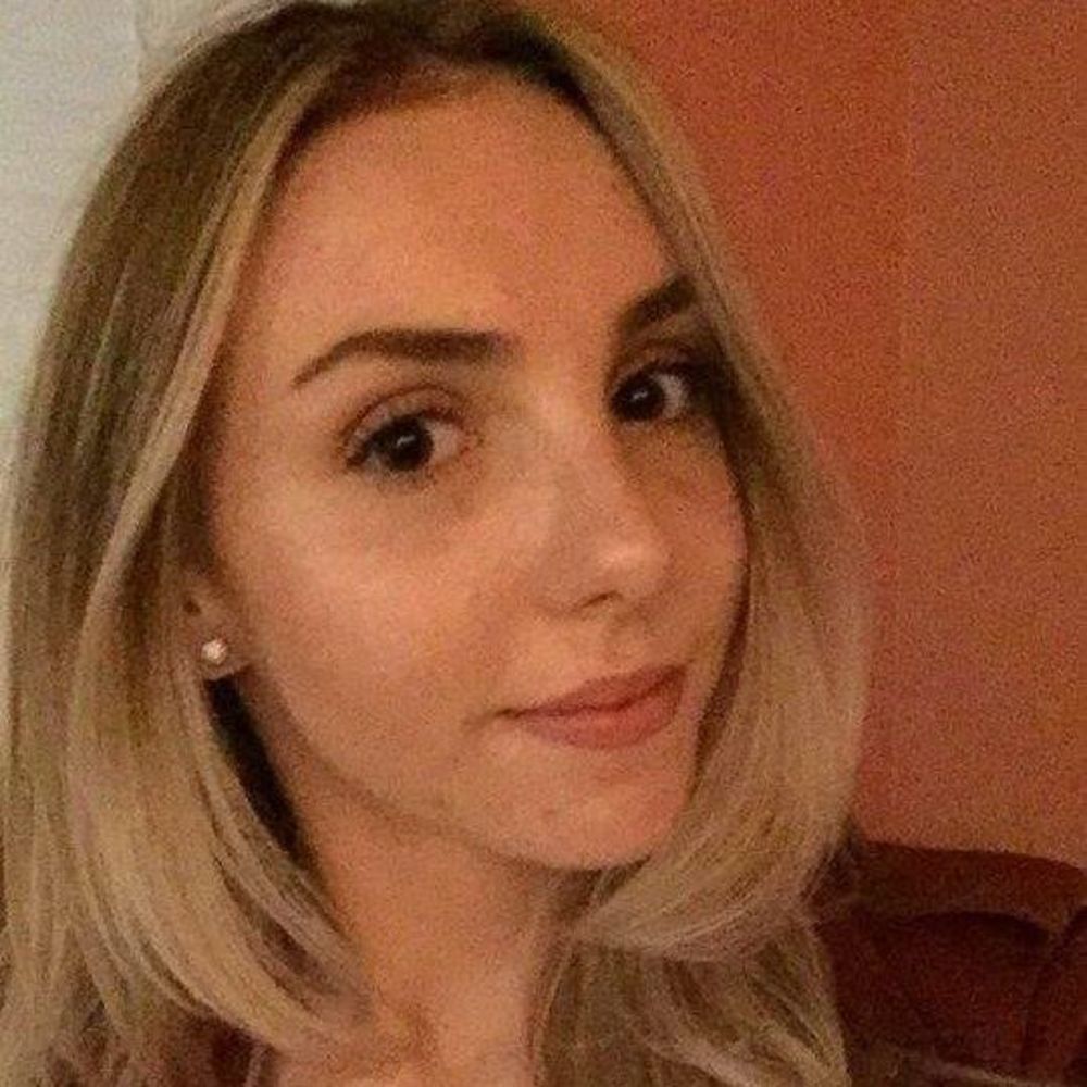 Meet your Posher, Kelly